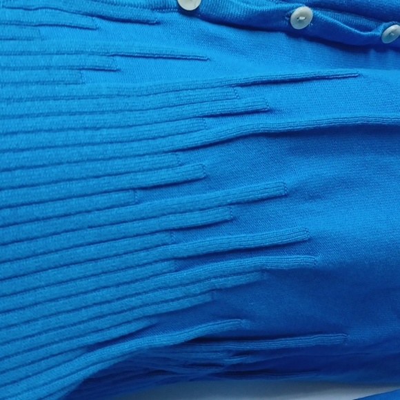 Croft & Barrow Cardigan Sweater Button Front Pleated Sweater, Blue, Size L - Picture 3 of 8